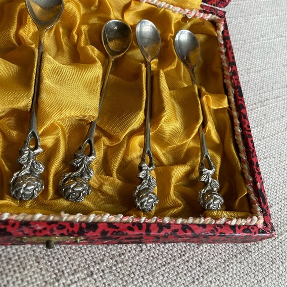 6 Silver Plated Tea Spoons, 70s, Vintage, in the original box, Floral, Rose - Picture 3 of 5